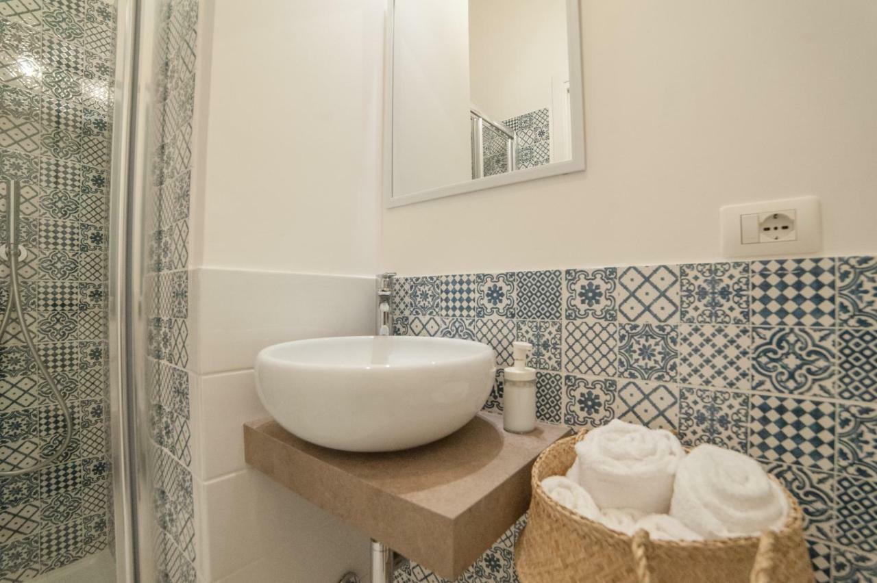 Hotel Casa D'Amare Trani Esterno foto